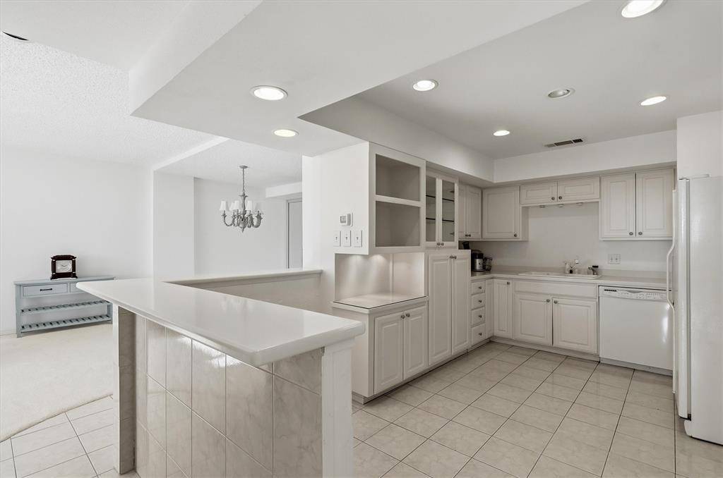 5200 Keller Springs Road #1315, Dallas, TX 75248