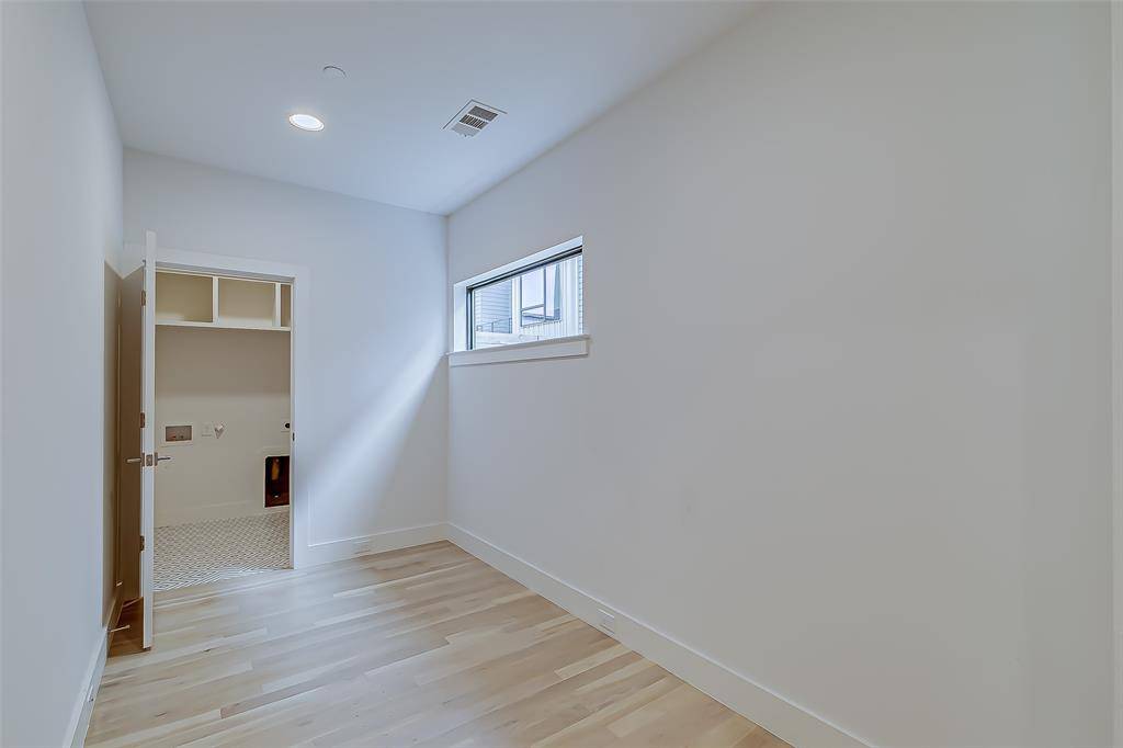 2707 Kimsey Drive #103, Dallas, TX 75235