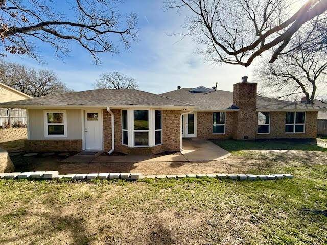 2805 Burlwood Drive, Dalworthington Gardens, TX 76016