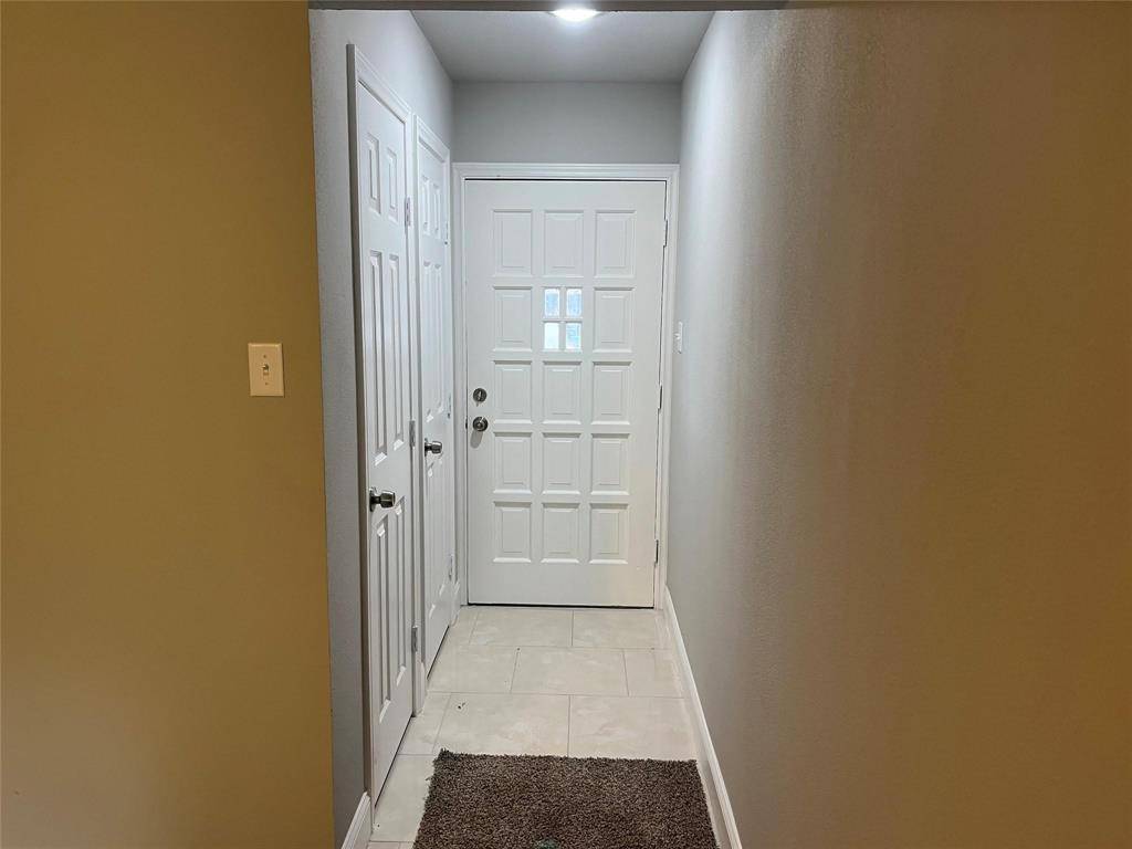 2501 Bent Tree Lane, Arlington, TX 76016