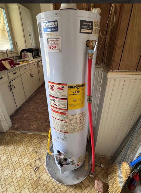 206 N Short Street, Clarksville, TX 75426