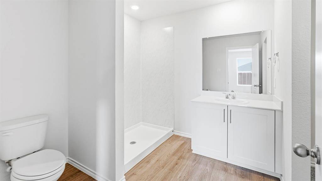 1907 Glory Drive, Bonham, TX 75418