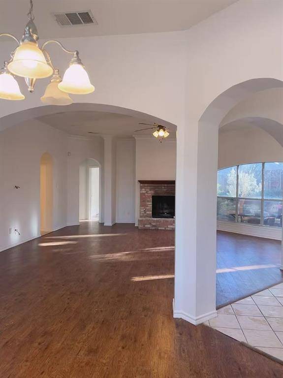 10609 Pineview Lane, Frisco, TX 75035