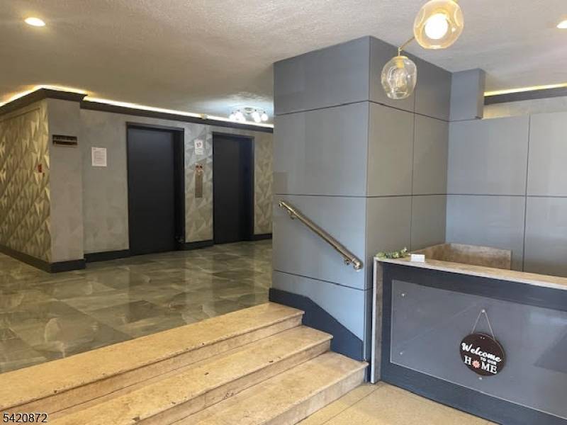 821 Jersey Ave #7 A, Elizabeth City, NJ 07202