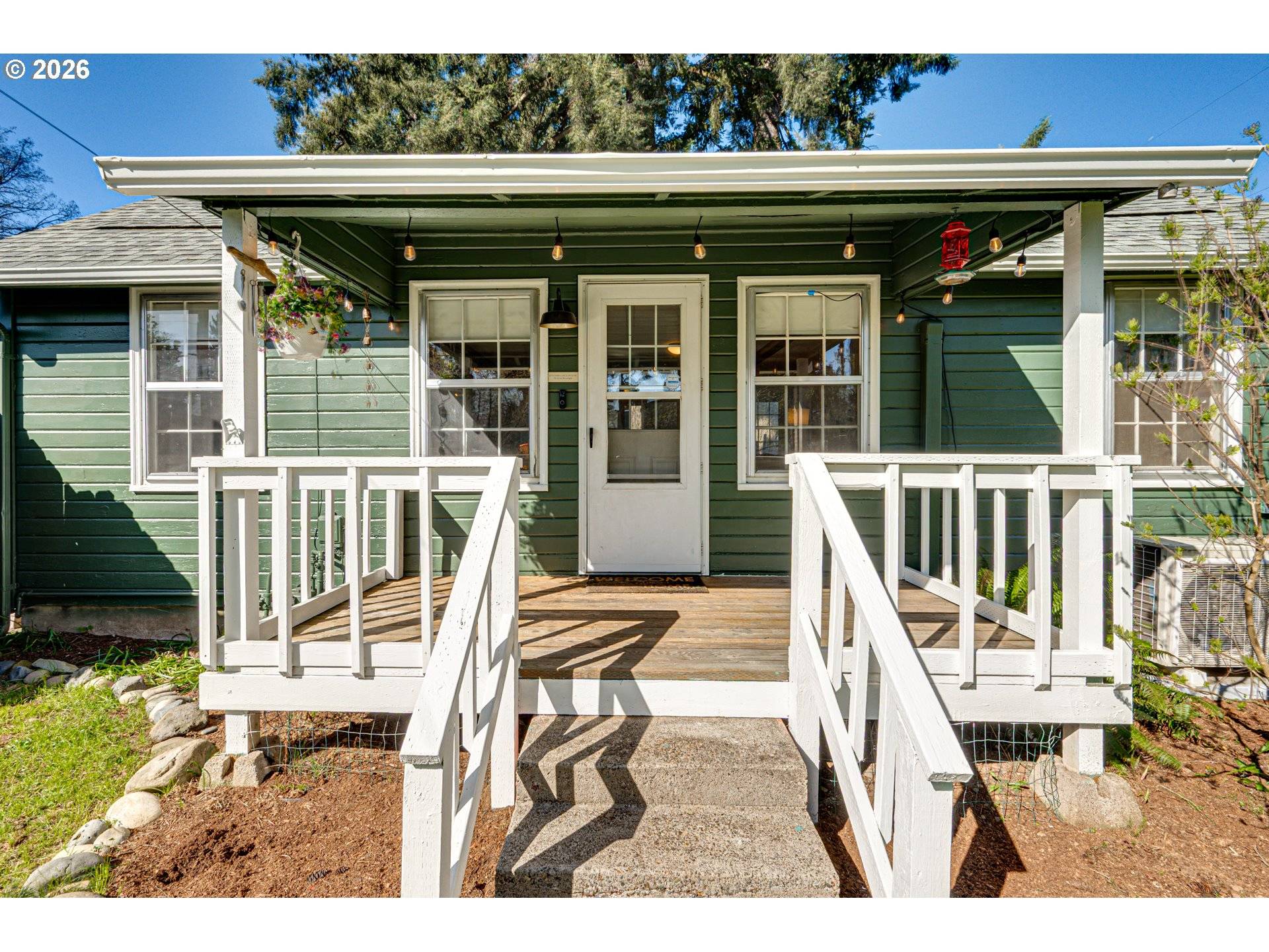 565 9TH ST, Washougal, WA 98671