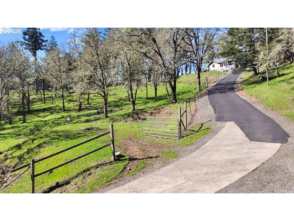 35001 NORTHERNWOOD DR, Brownsville, OR 97327