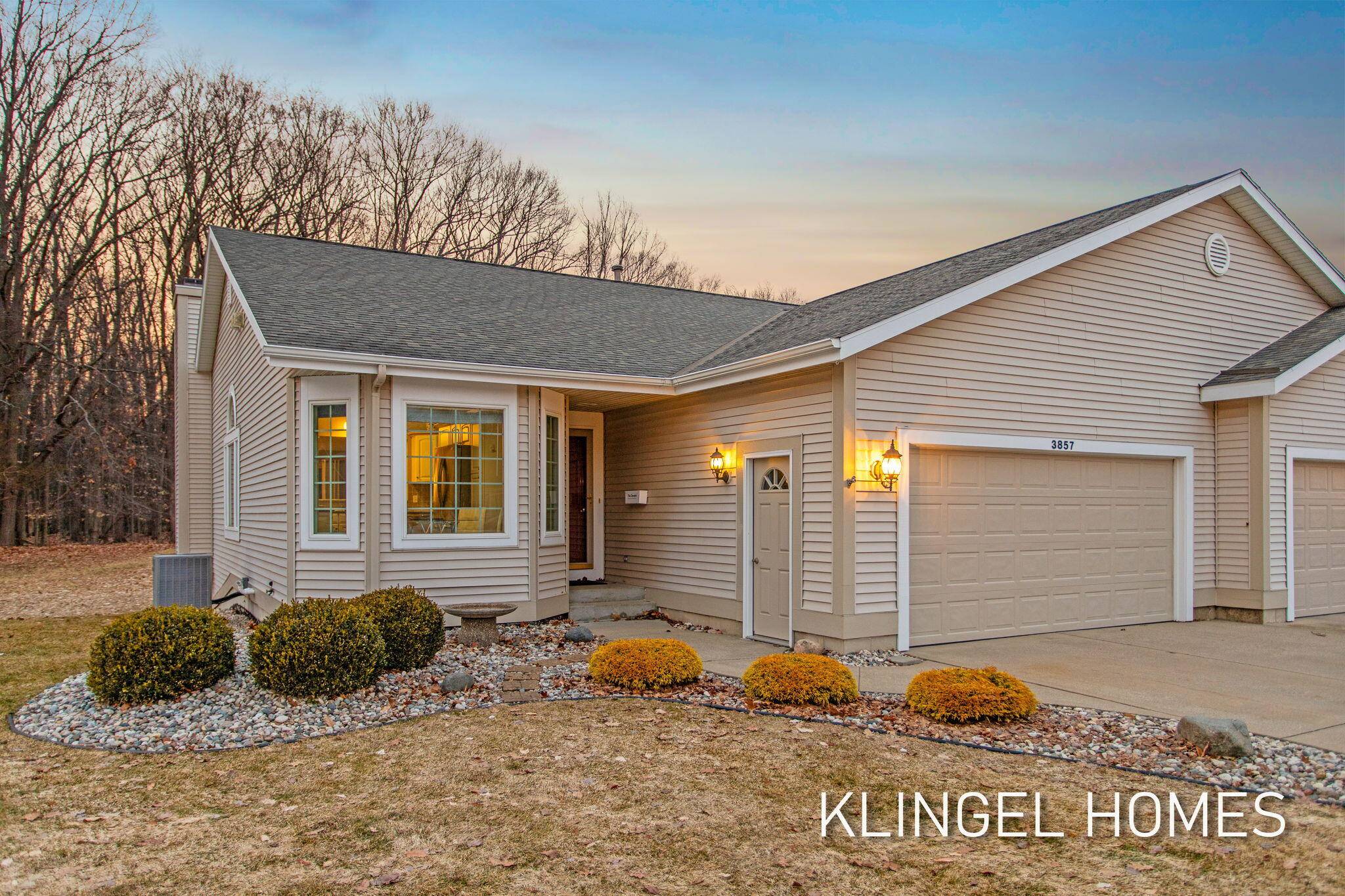 3857 Fairway DR, Norton Shores City, MI 49441