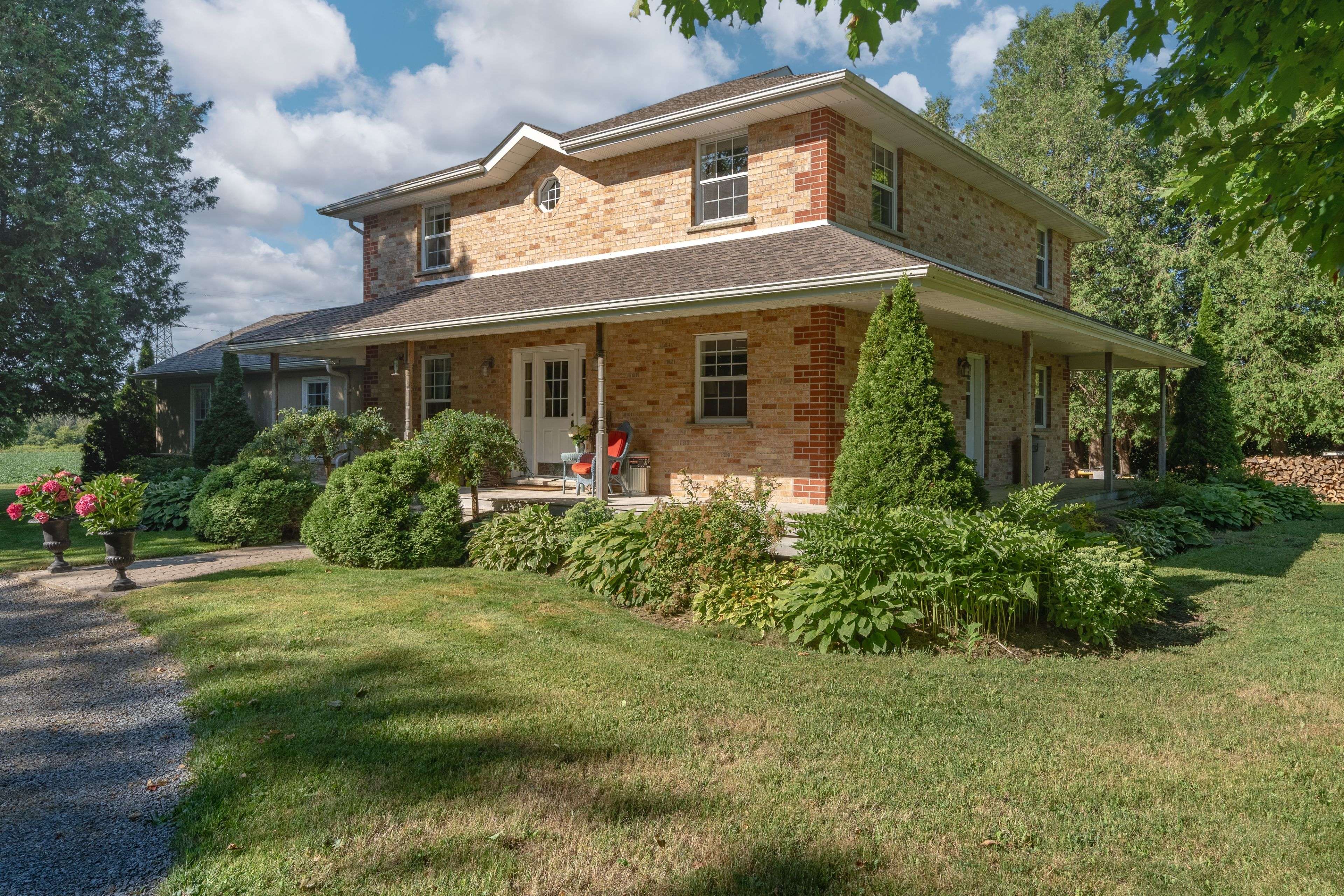 890 Woodville RD, Kawartha Lakes, ON K0M 2T0
