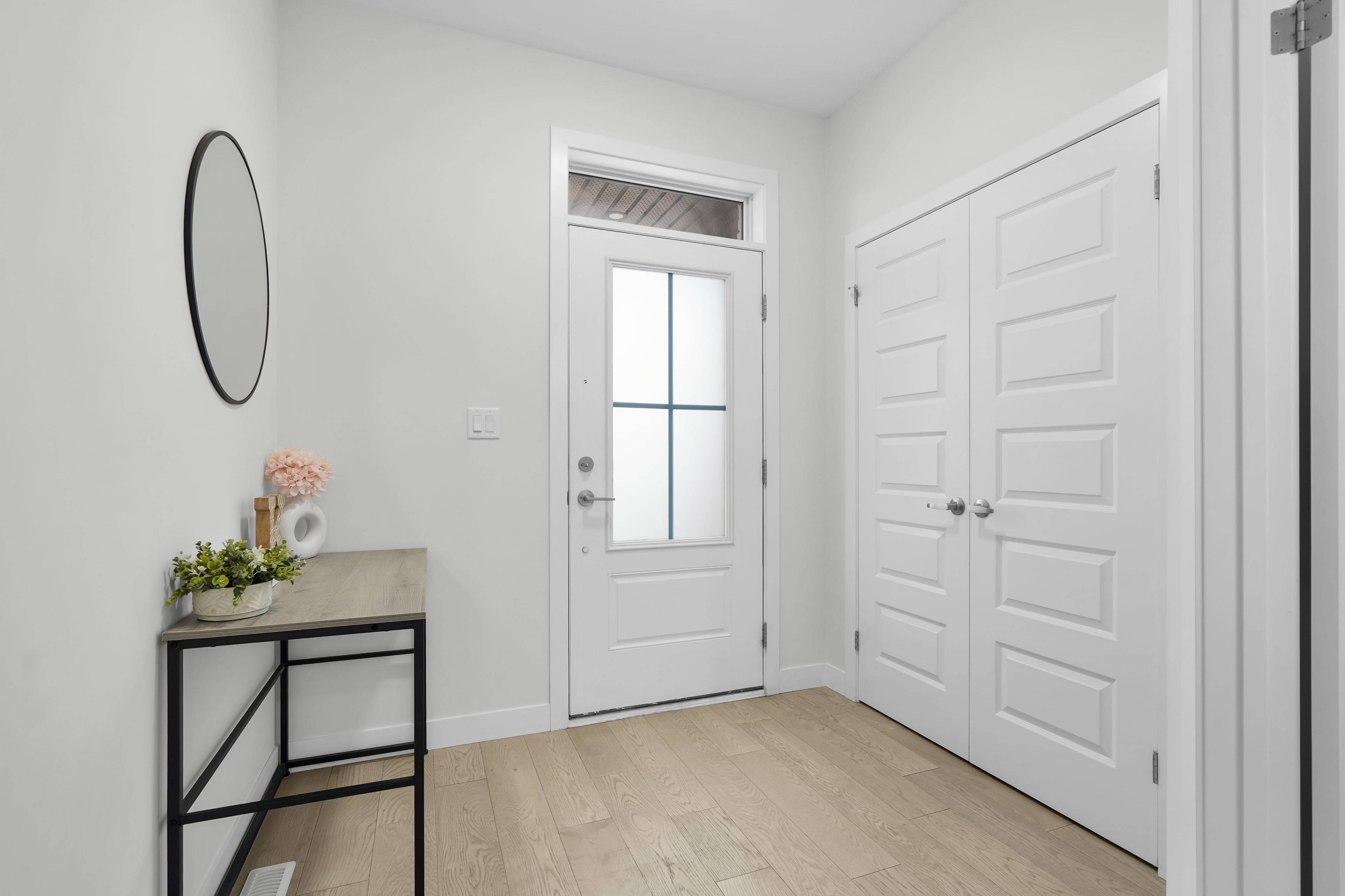 180 Doan DR, Middlesex Centre, ON N0L 1R0