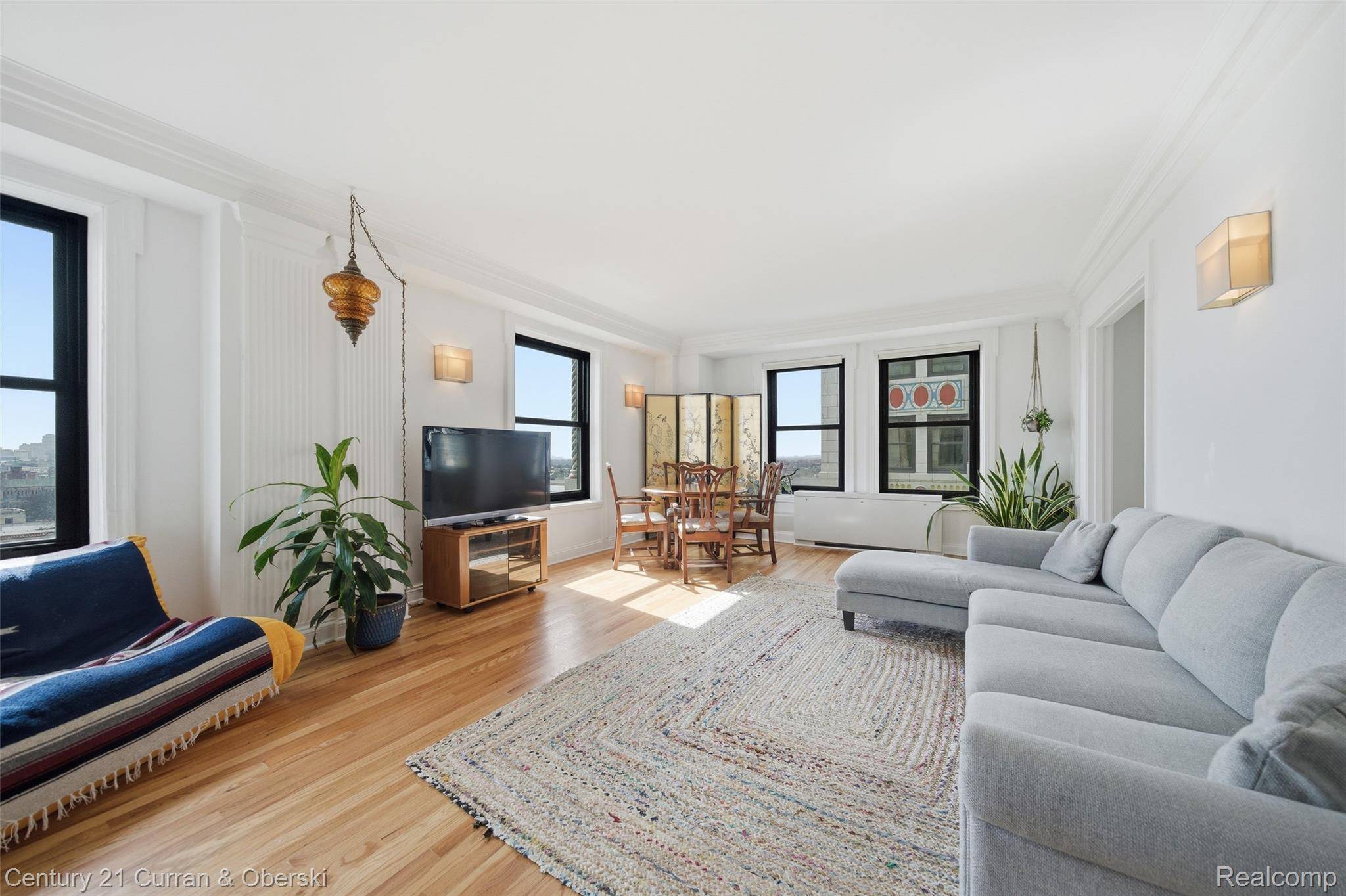 15 E Kirby ST #1104, Detroit, MI 48202