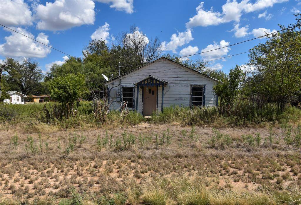 1101 S Plum, Brady, TX 76825