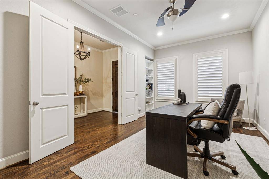 2138 Aylesport Drive, Dallas, TX 75201