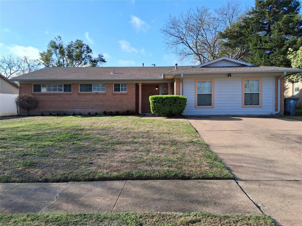 818 Emberwood Drive, Dallas, TX 75232