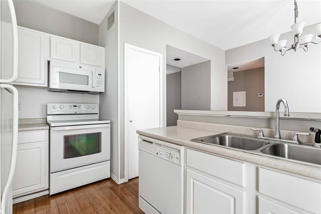 2002 N Fitzhugh Avenue #1, Dallas, TX 75204