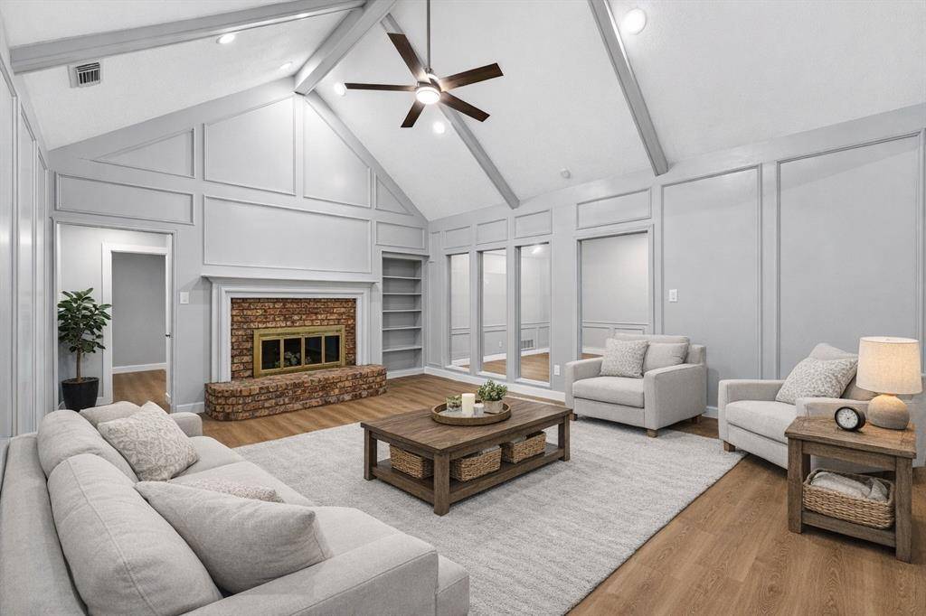 1316 Royal Palm Lane, Carrollton, TX 75007