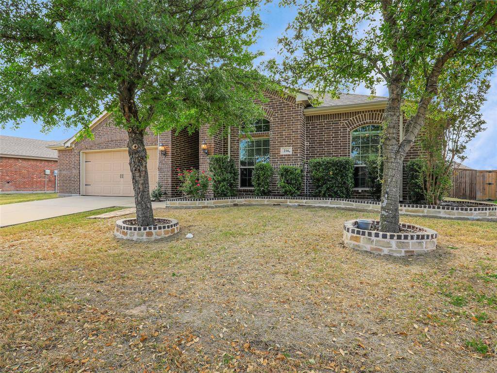 216 Wolf Drive, Forney, TX 75126