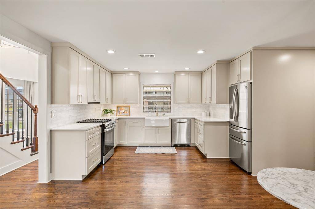 7853 El Pensador Drive, Dallas, TX 75248