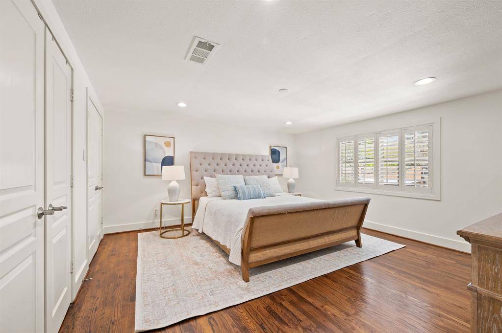 7853 El Pensador Drive, Dallas, TX 75248