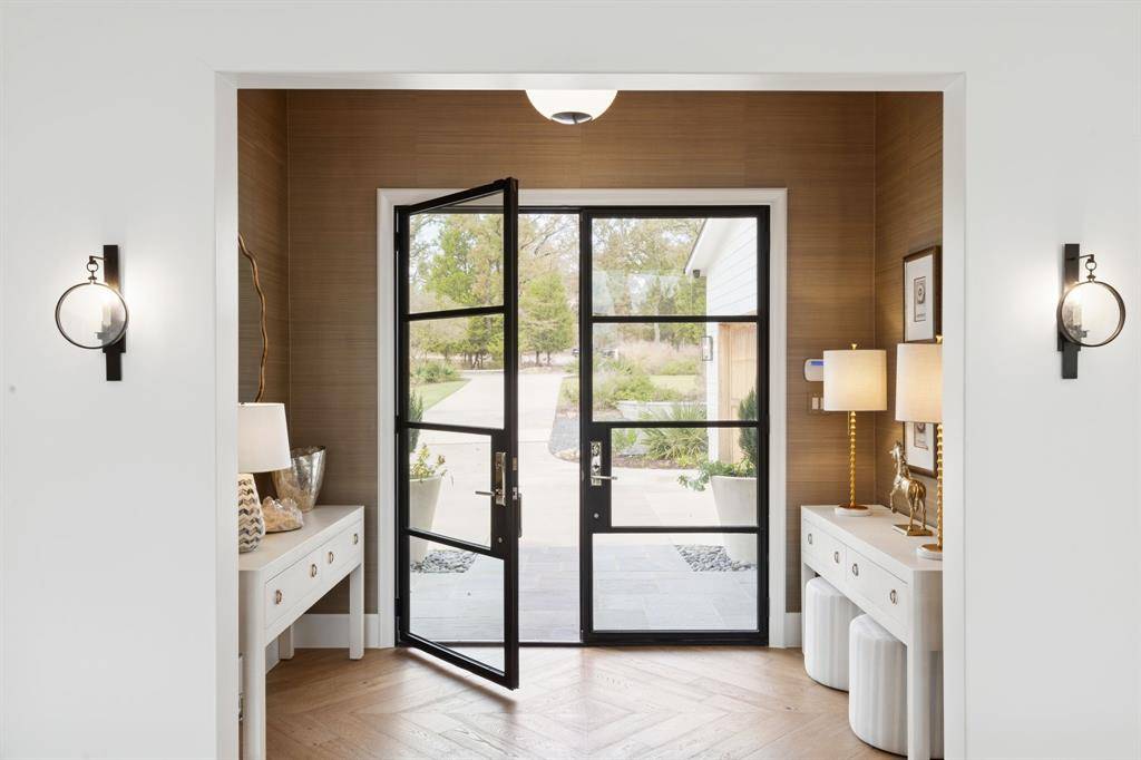 13920 Waterside Drive, Malakoff, TX 75148