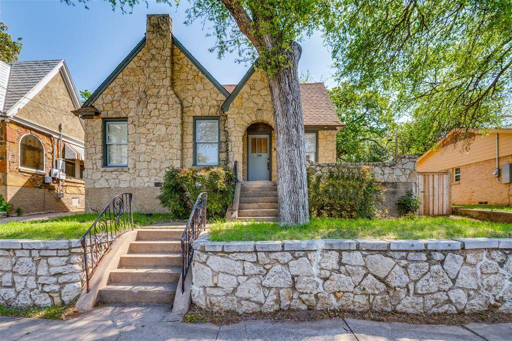 708 Blaylock Drive, Dallas, TX 75203