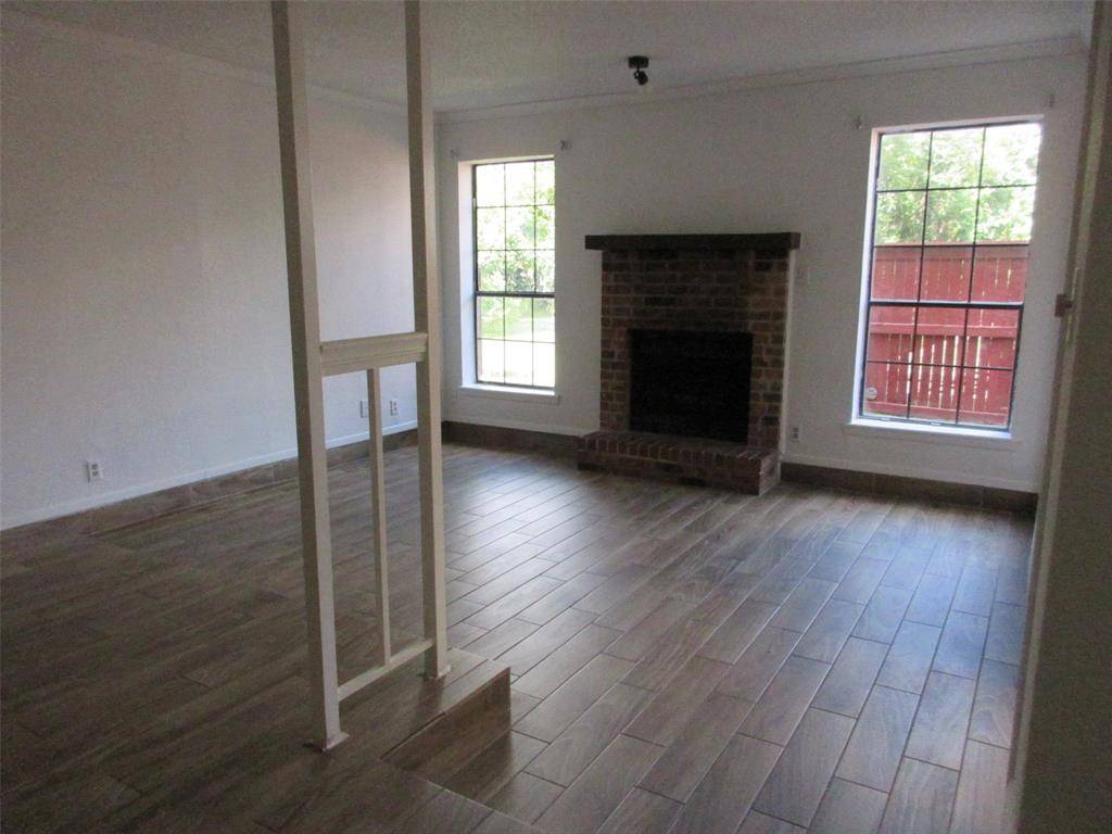 917 Turtle Cove #138, Irving, TX 75060