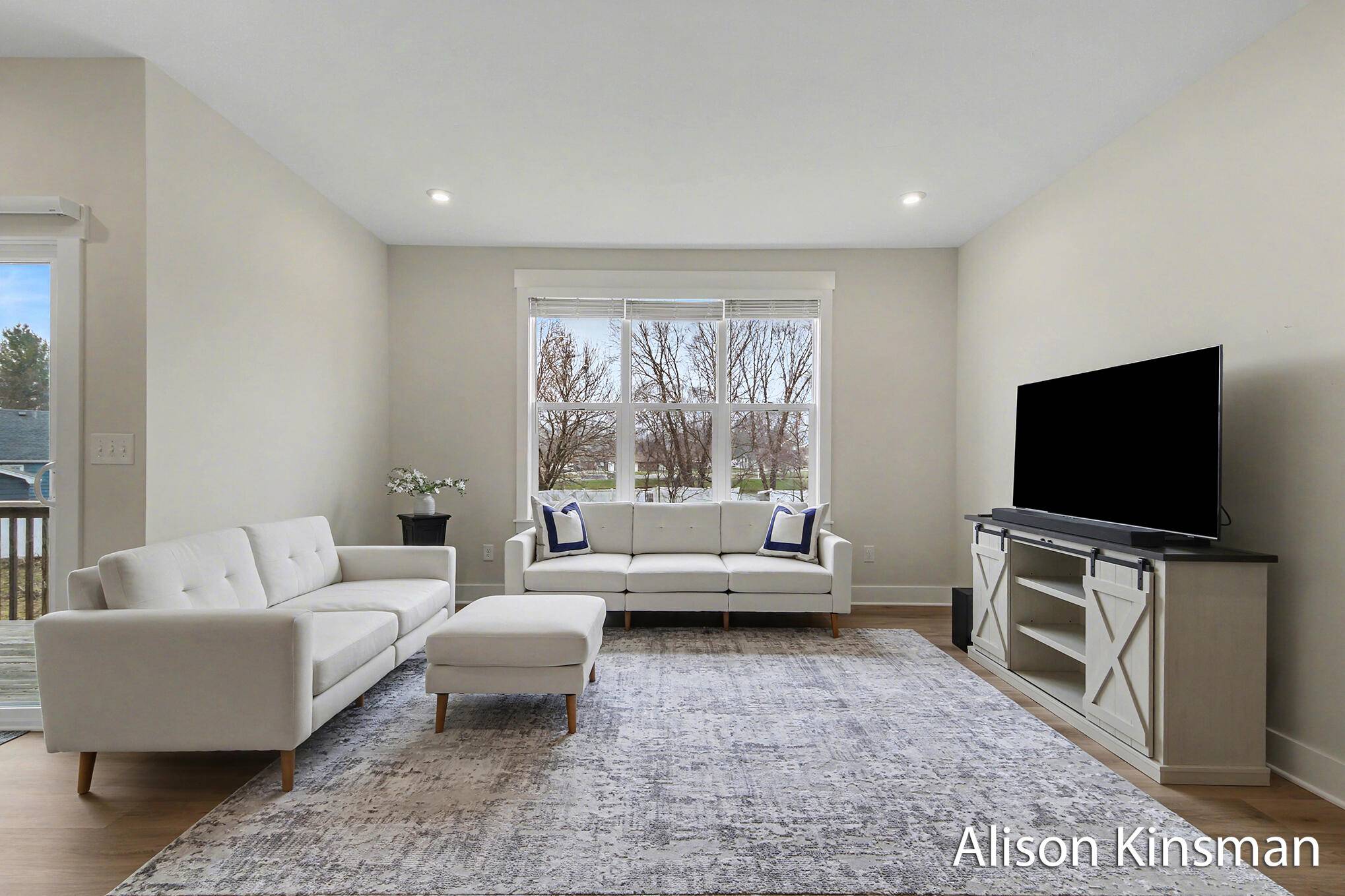 2764 Woodhaven CT SW, Byron Twp, MI 49315