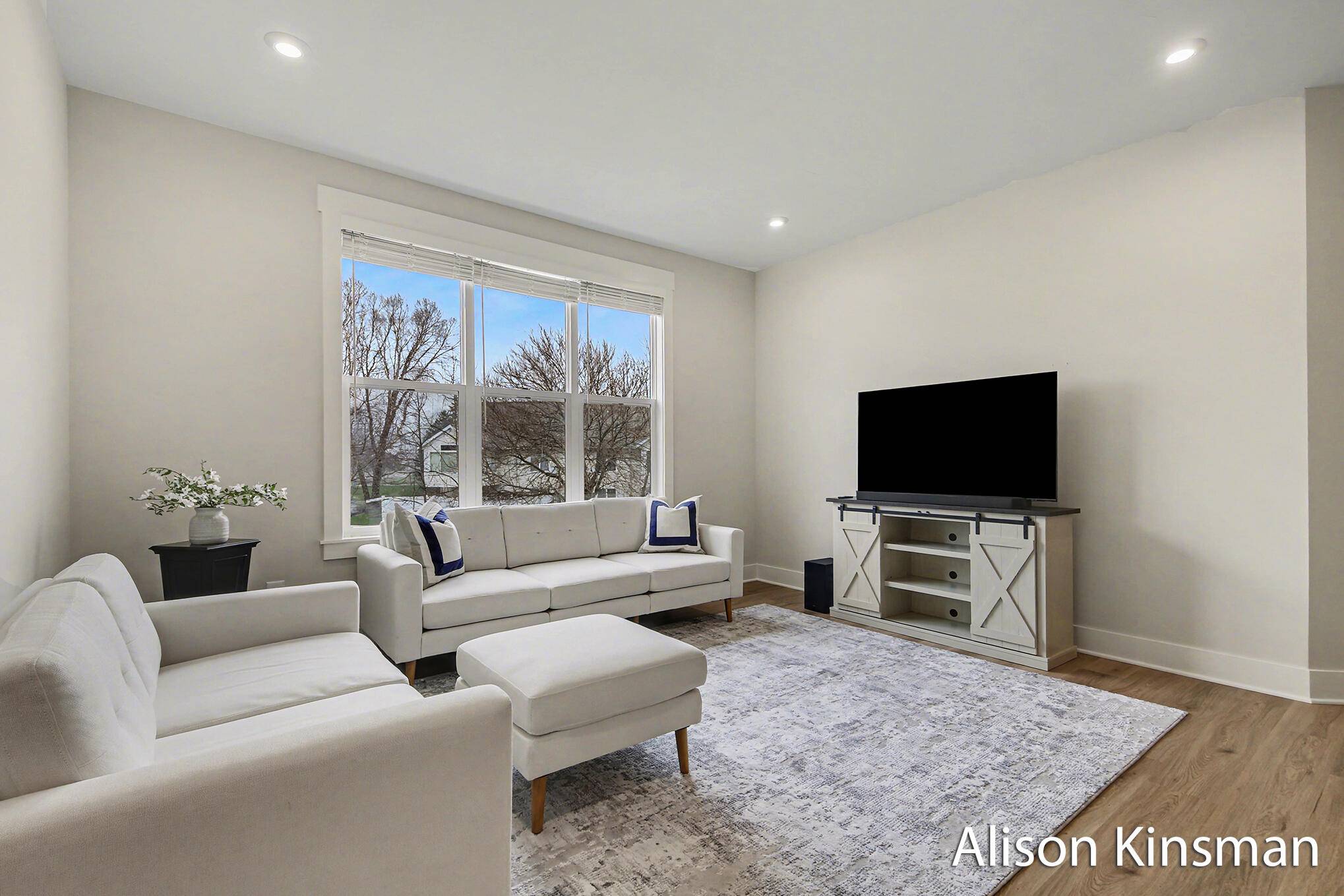 2764 Woodhaven CT SW, Byron Twp, MI 49315