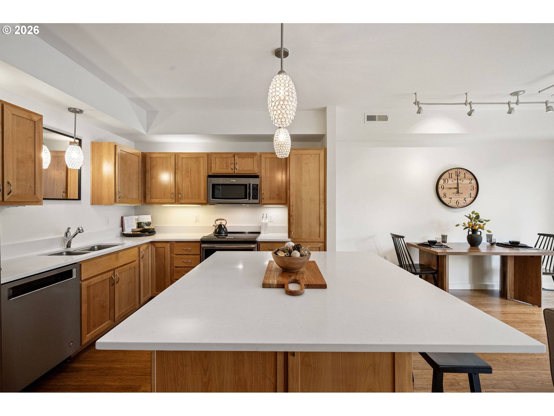 327 RUSTIC PL #35, Eugene, OR 97401