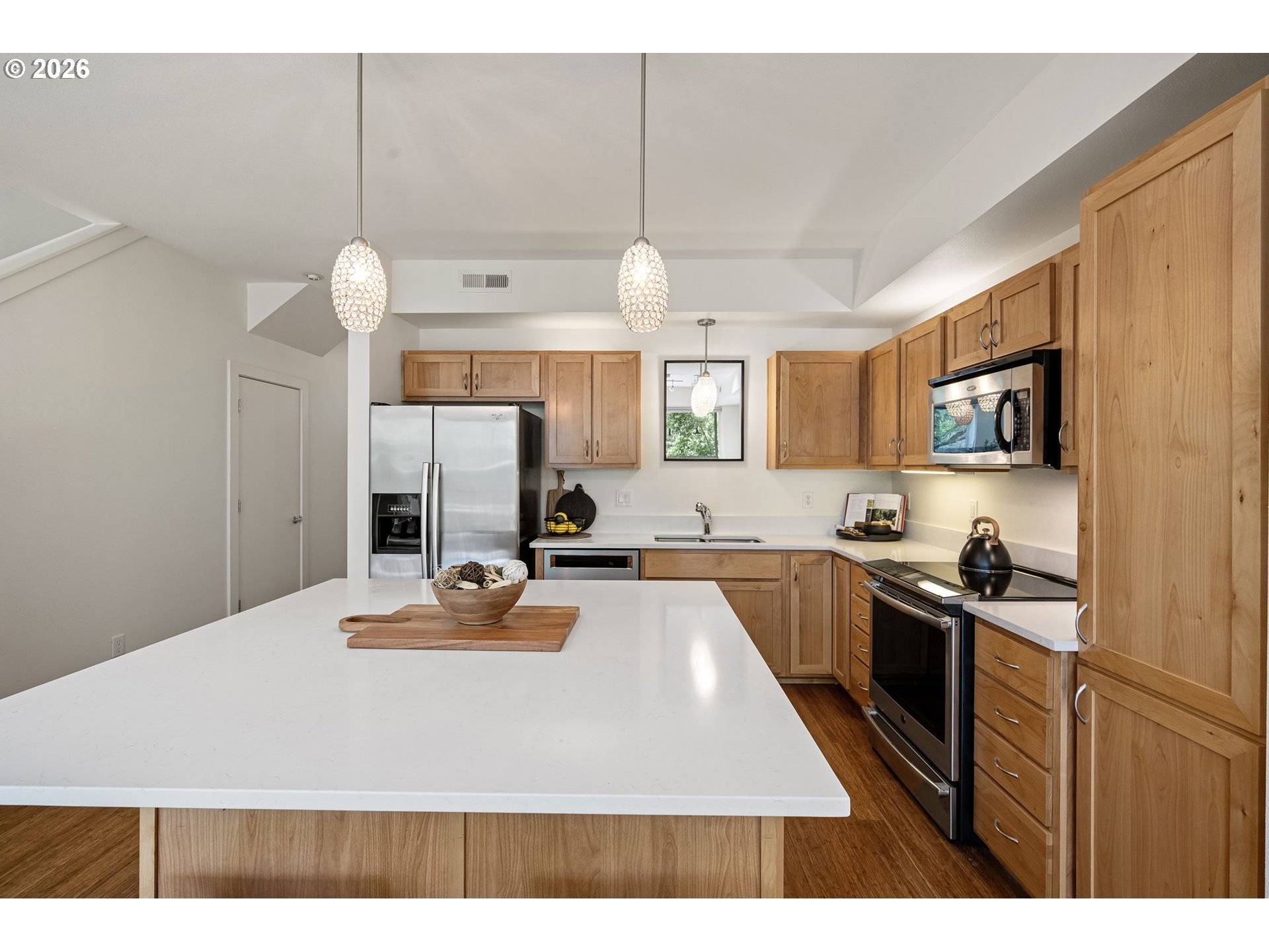 327 RUSTIC PL #35, Eugene, OR 97401