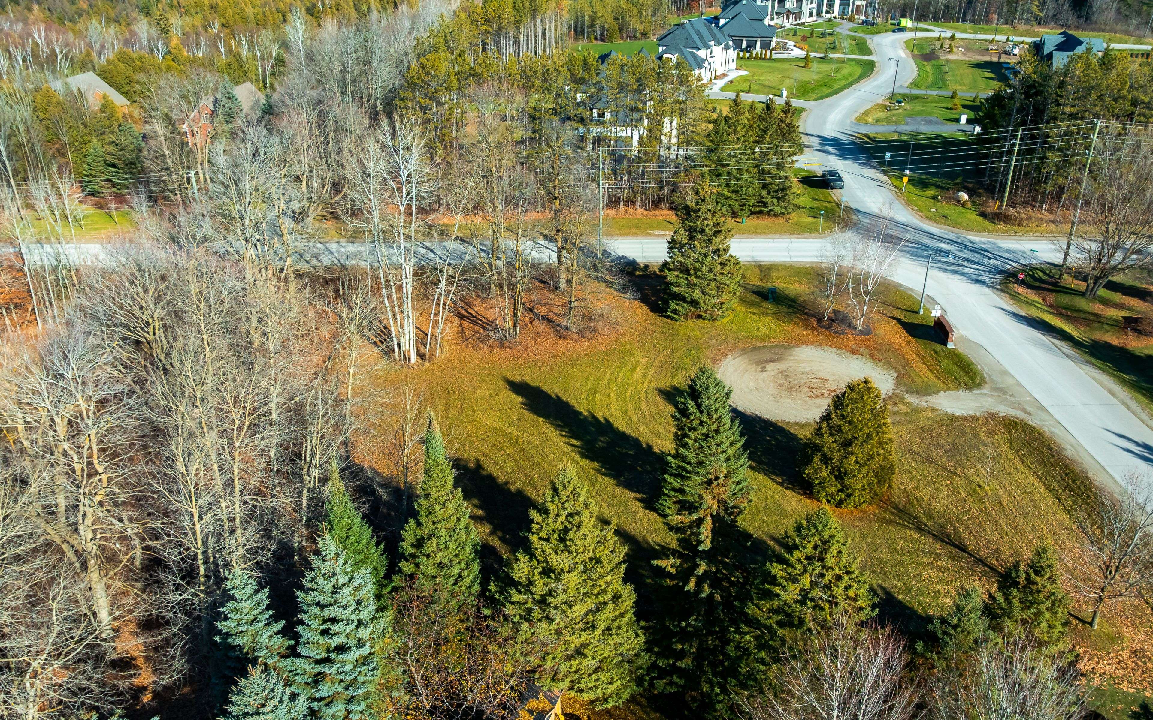 2 Rayburn Meadows EST, East Garafraxa, ON L9W 7E7