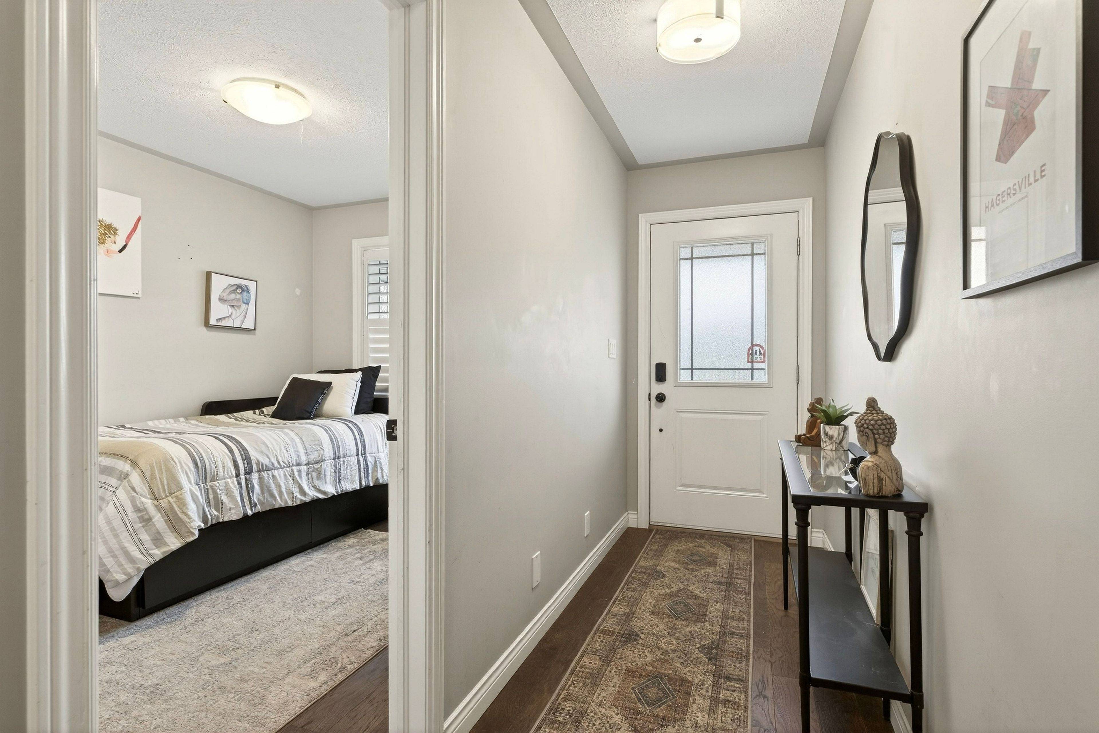 67 MacNeil CT, Haldimand, ON N0A 1H0