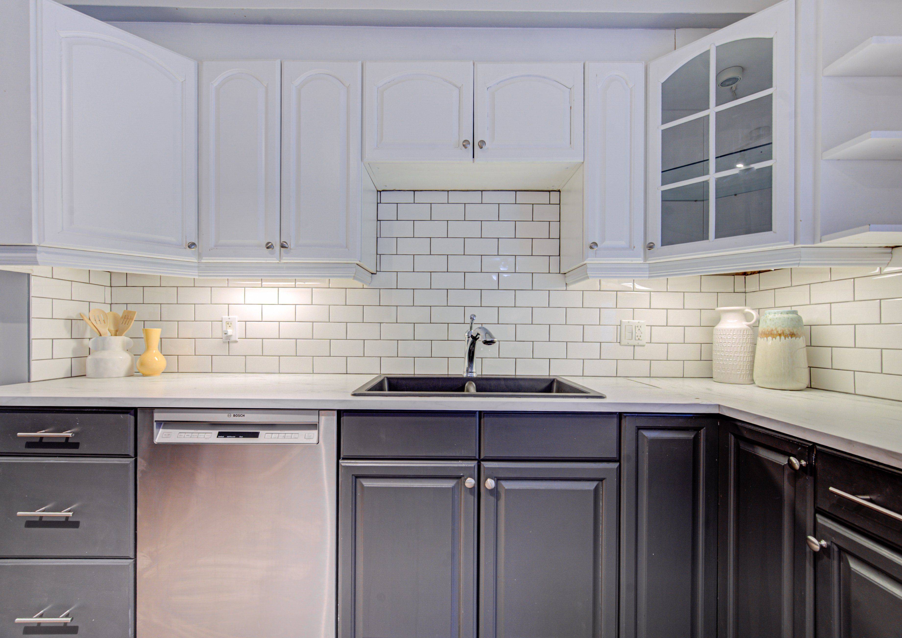 227 East 23rd ST, Hamilton, ON L8V 2X2