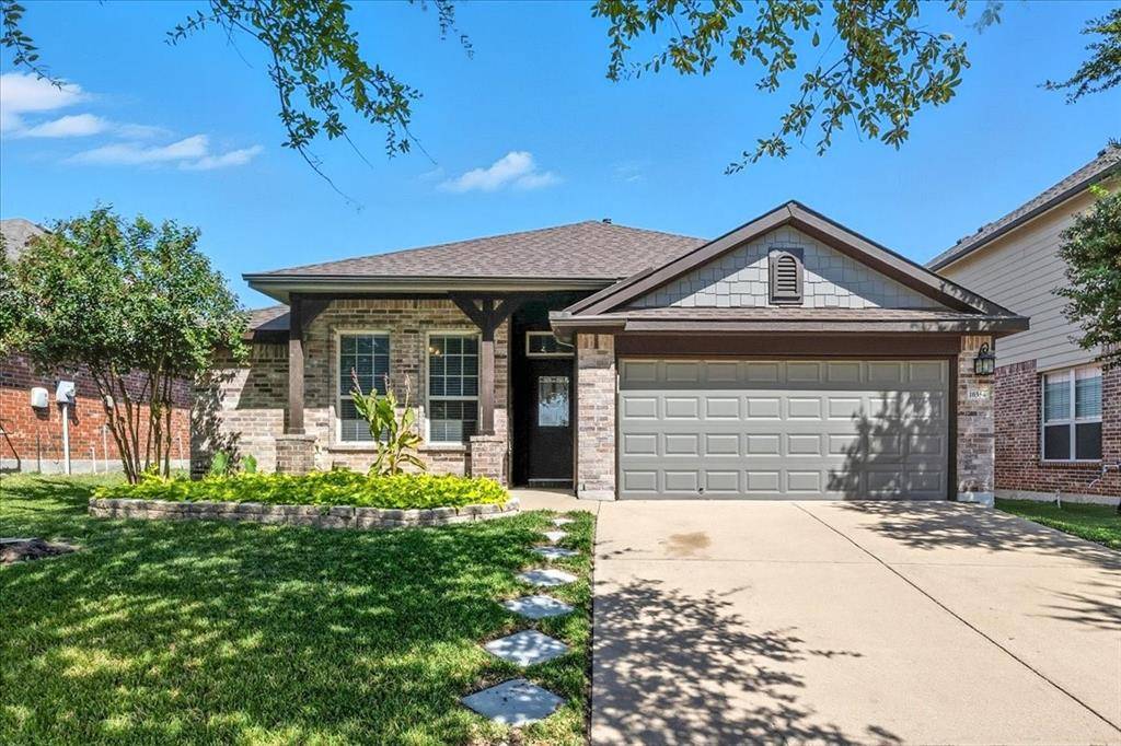 10356 Bradshaw Drive, Fort Worth, TX 76108