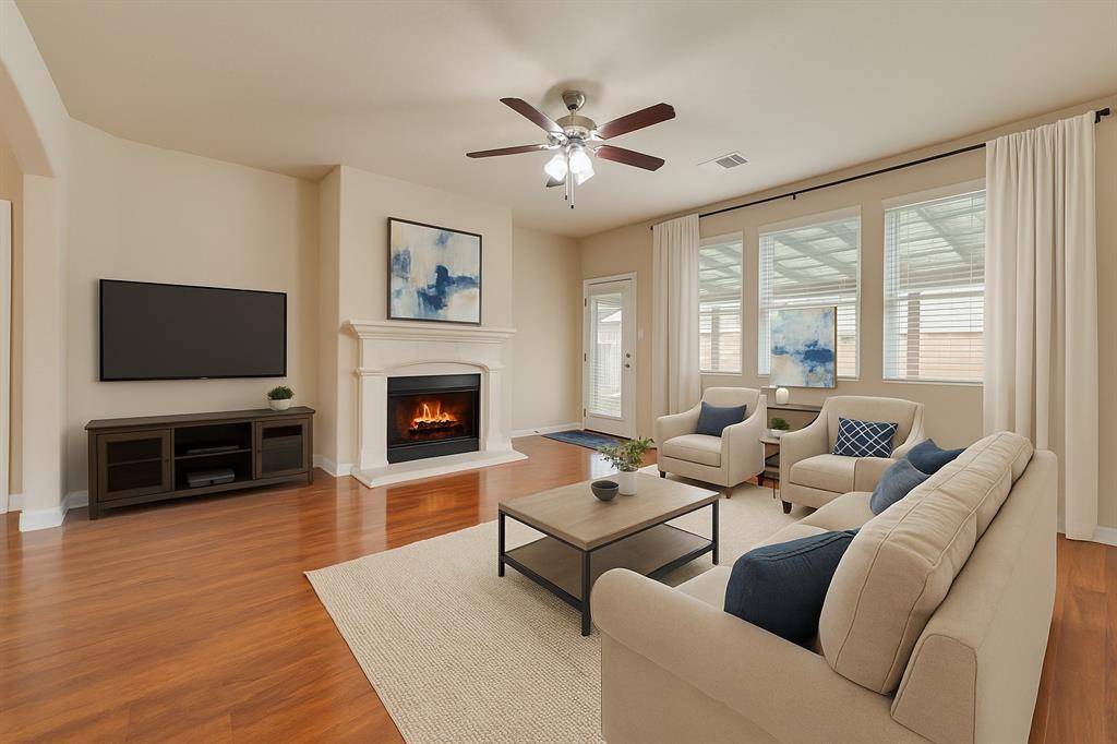 4521 Indian Paint Way, Denton, TX 76208