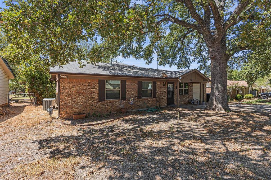 7117 Payte Lane, North Richland Hills, TX 76182