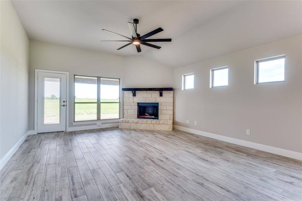 7511 West Line Road, Collinsville, TX 76233