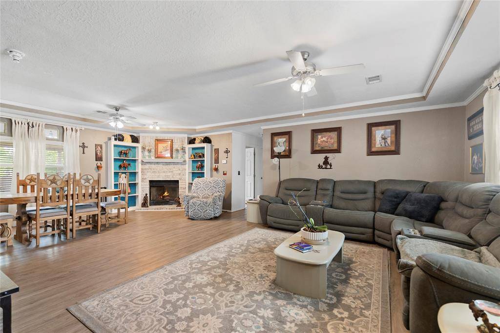 741 Conrad Ave, Albany, TX 76430