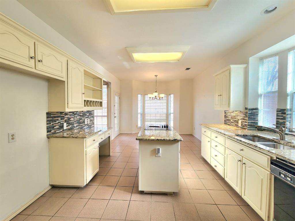 6648 Wickliff Trail, Plano, TX 75023