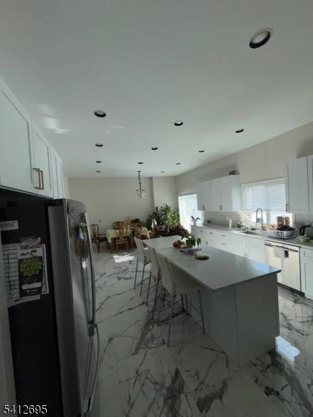 28 Miller Dr, Boonton Twp., NJ 07005