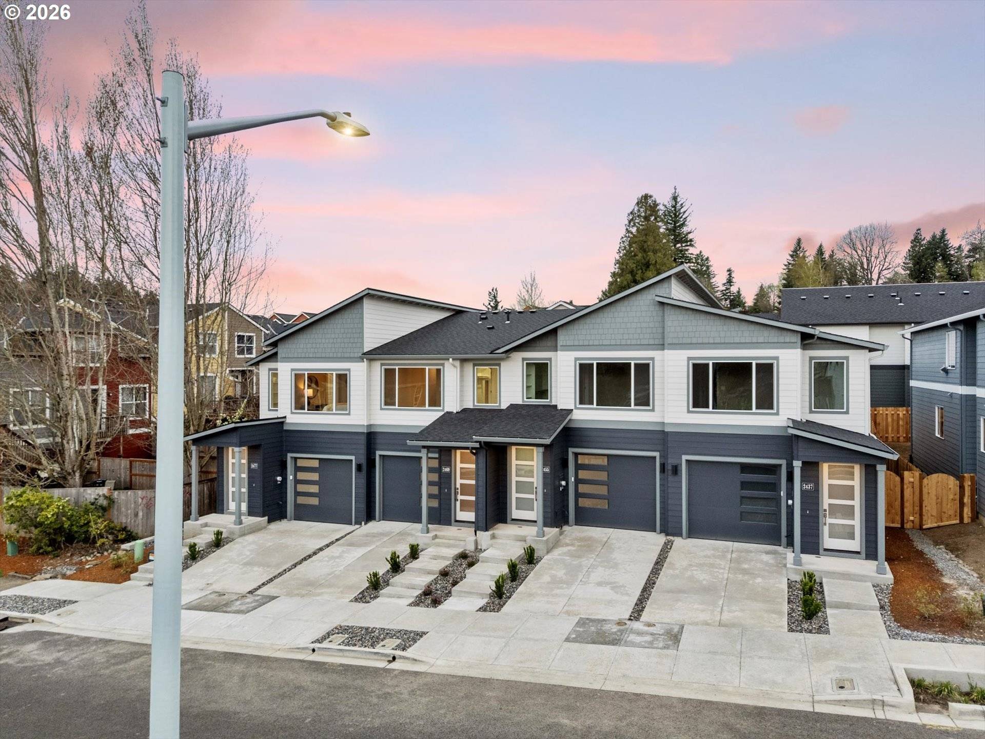 2469 NW 1ST DR, Gresham, OR 97030