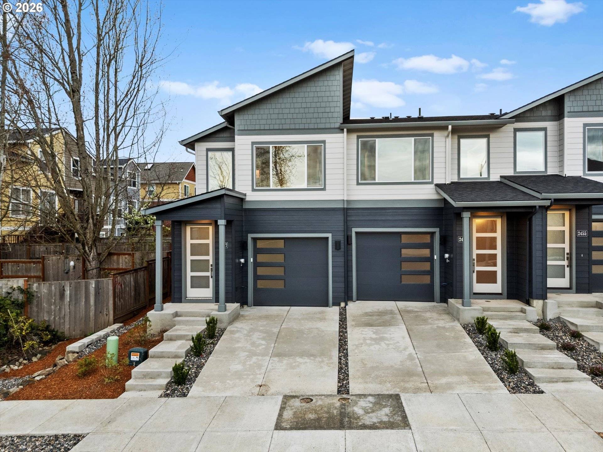 2477 NW 1ST DR, Gresham, OR 97030