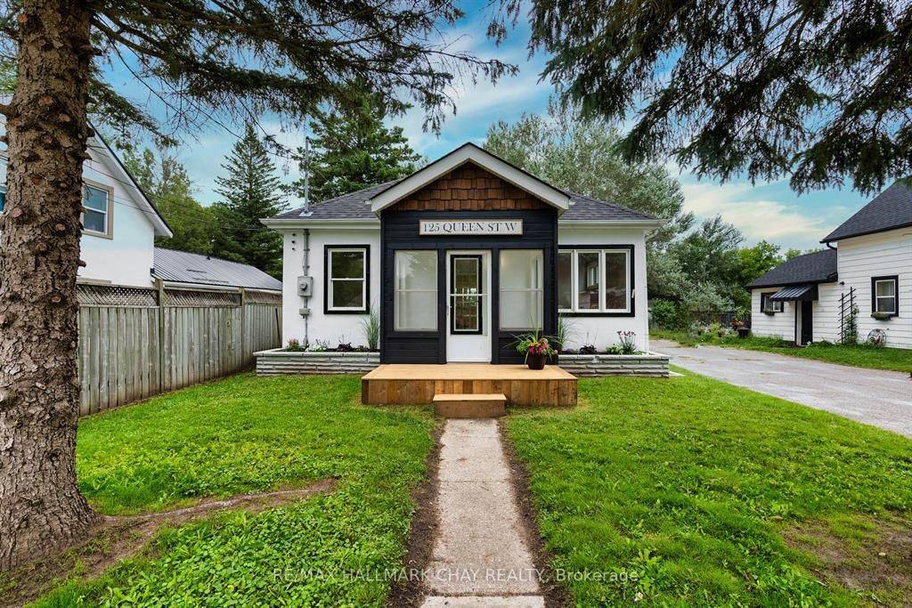 125 Queen ST W, Springwater, ON L0L 1P0