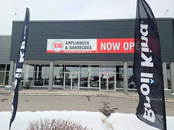 42 Caplan AVE #3, Barrie, ON L4N 0M5