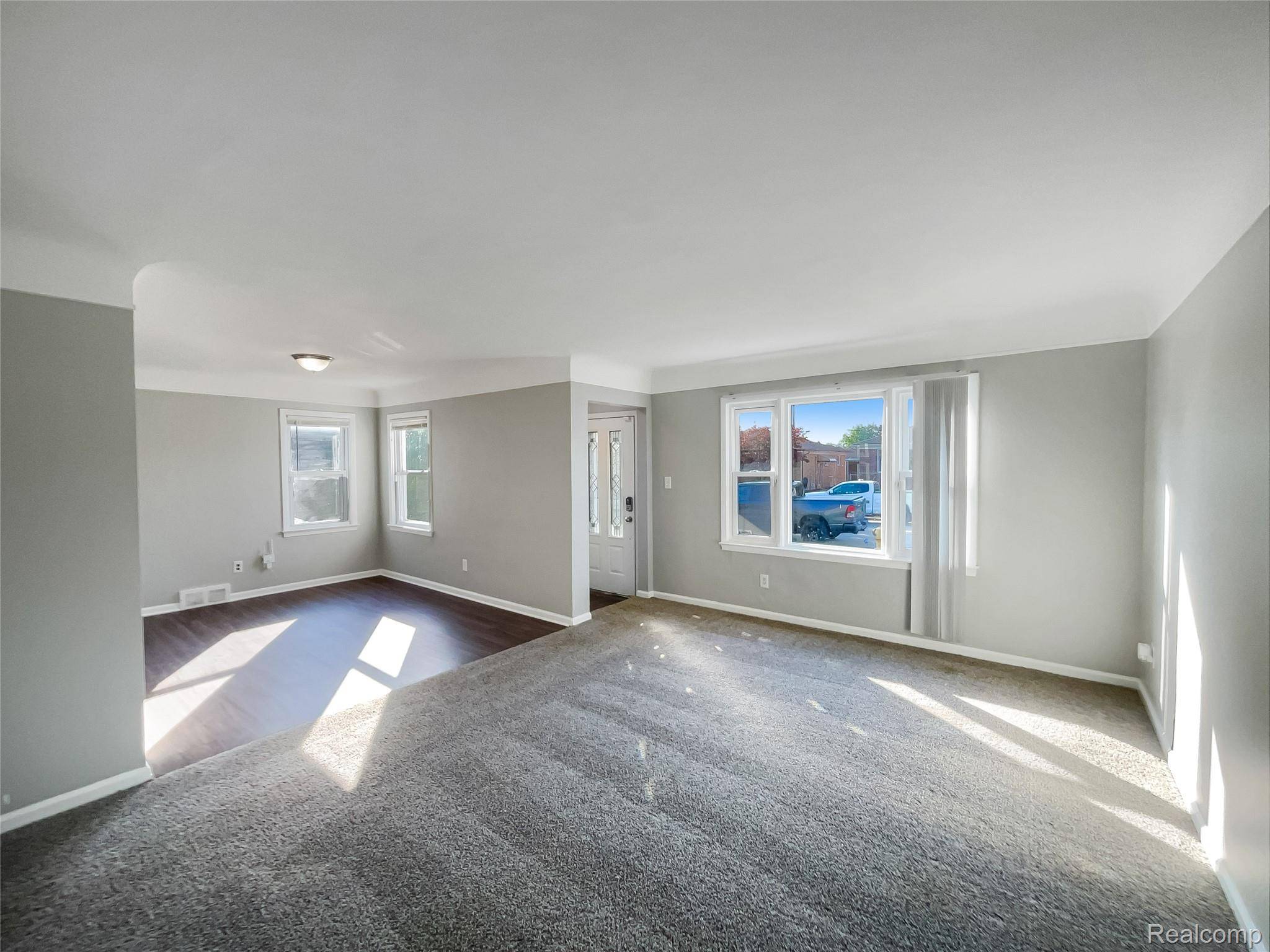 18067 Rosetta AVE, Eastpointe, MI 48021