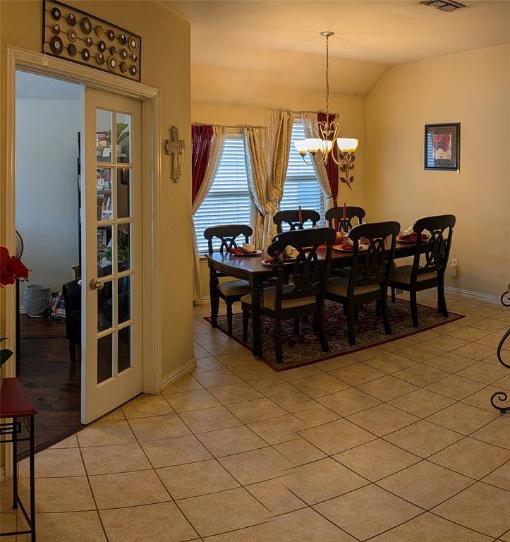 608 Kinghaven Drive, Little Elm, TX 75068