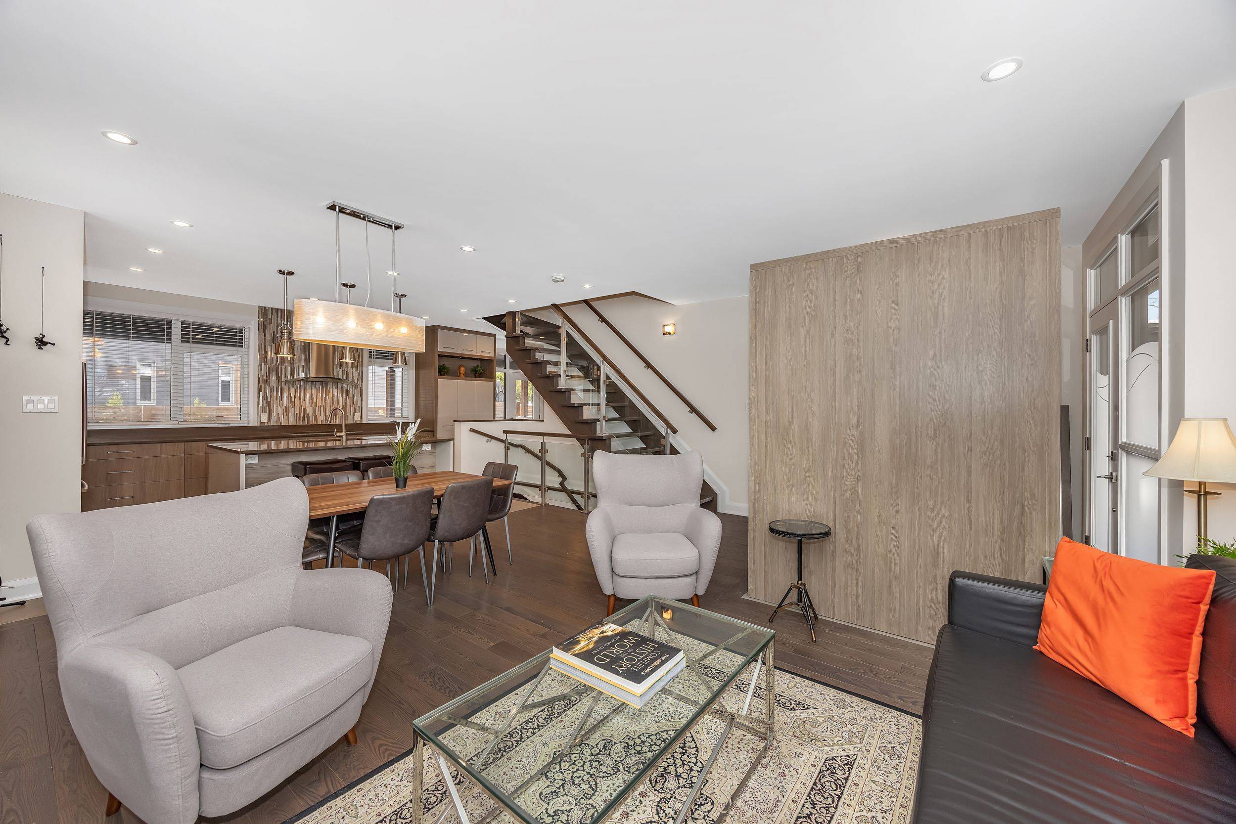 383 Princeton AVE, Carlingwood - Westboro And Area, ON K2A 4E1