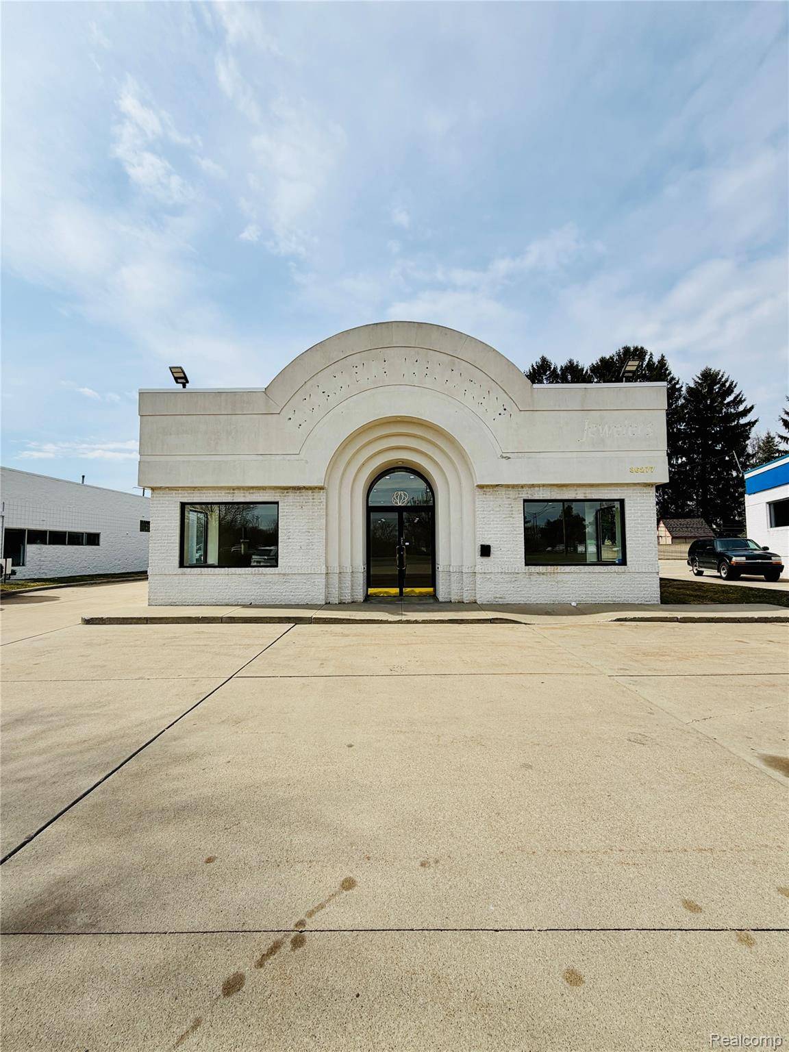 36277 S Gratiot AVE, Clinton Charter Township, MI 48035