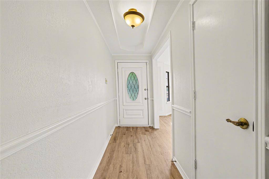 7401 Windcrest Court N, North Richland Hills, TX 76182