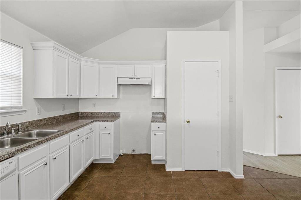 8054 Genesis Drive, Dallas, TX 75232