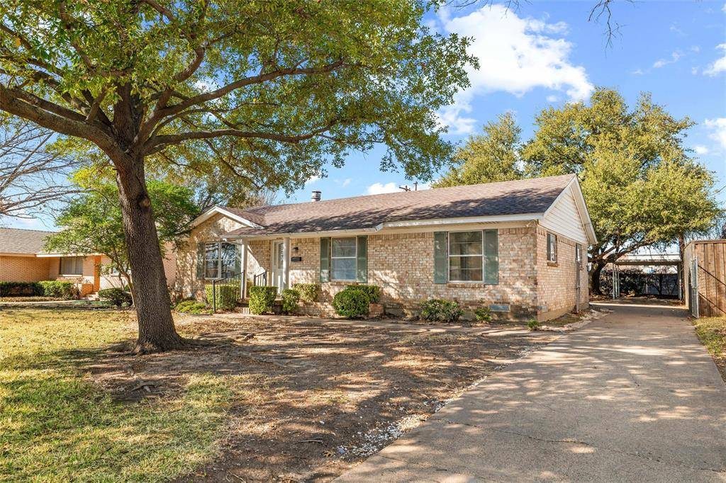 2927 Eric Lane, Farmers Branch, TX 75234
